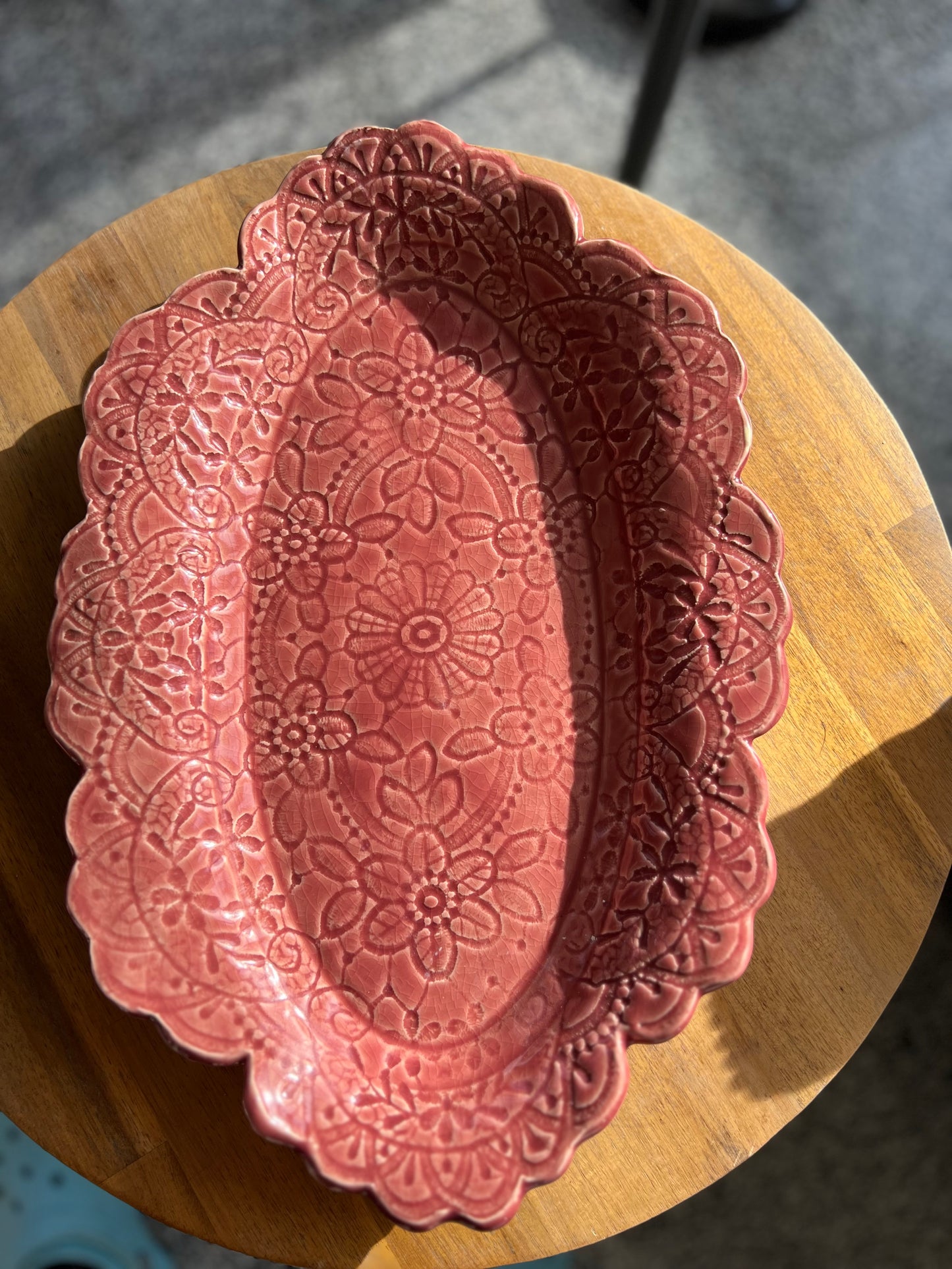 Large lace platter in blossom